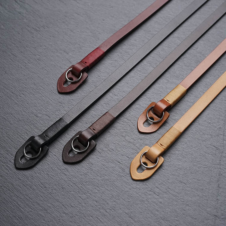 Cinghia per Fotocamera in Vera - Camera Strap Leather recensione e prezzo